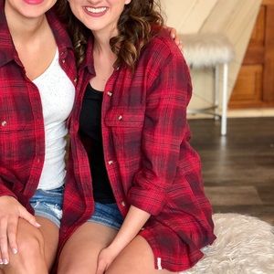 🍁FALL FAV🍁 AE Plaid Button-Down